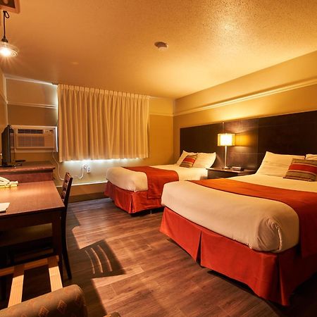Saint-Joseph-de-Beauce Hotel-Resto-Bar Le Journel מראה חיצוני תמונה
