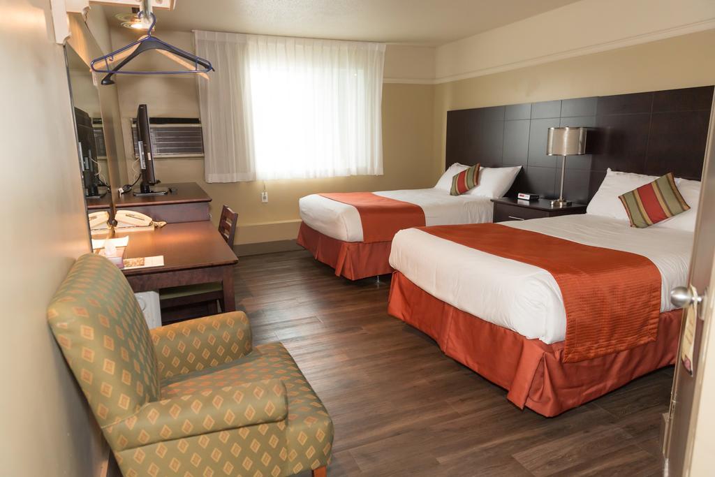 Saint-Joseph-de-Beauce Hotel-Resto-Bar Le Journel מראה חיצוני תמונה